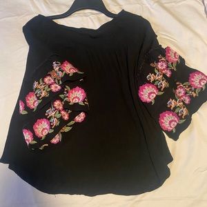 Floral puff sleeve blouse